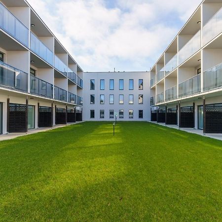 Hotel Solny Колобжег Экстерьер фото