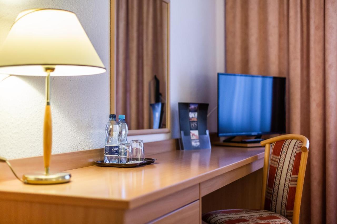 Hotel Solny Колобжег Экстерьер фото
